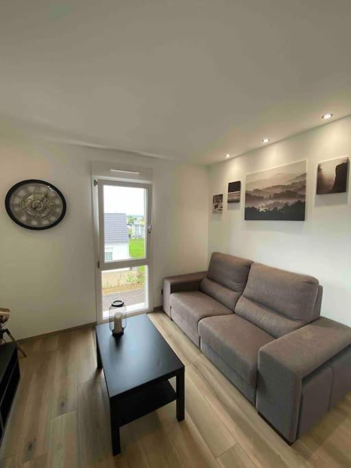 Appartement Climatise Charmes  Exterior photo
